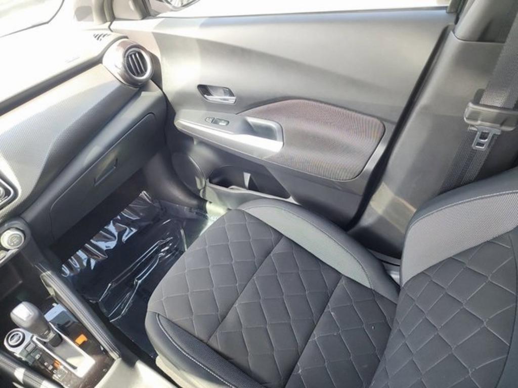 2020 Nissan Kicks - $17,000