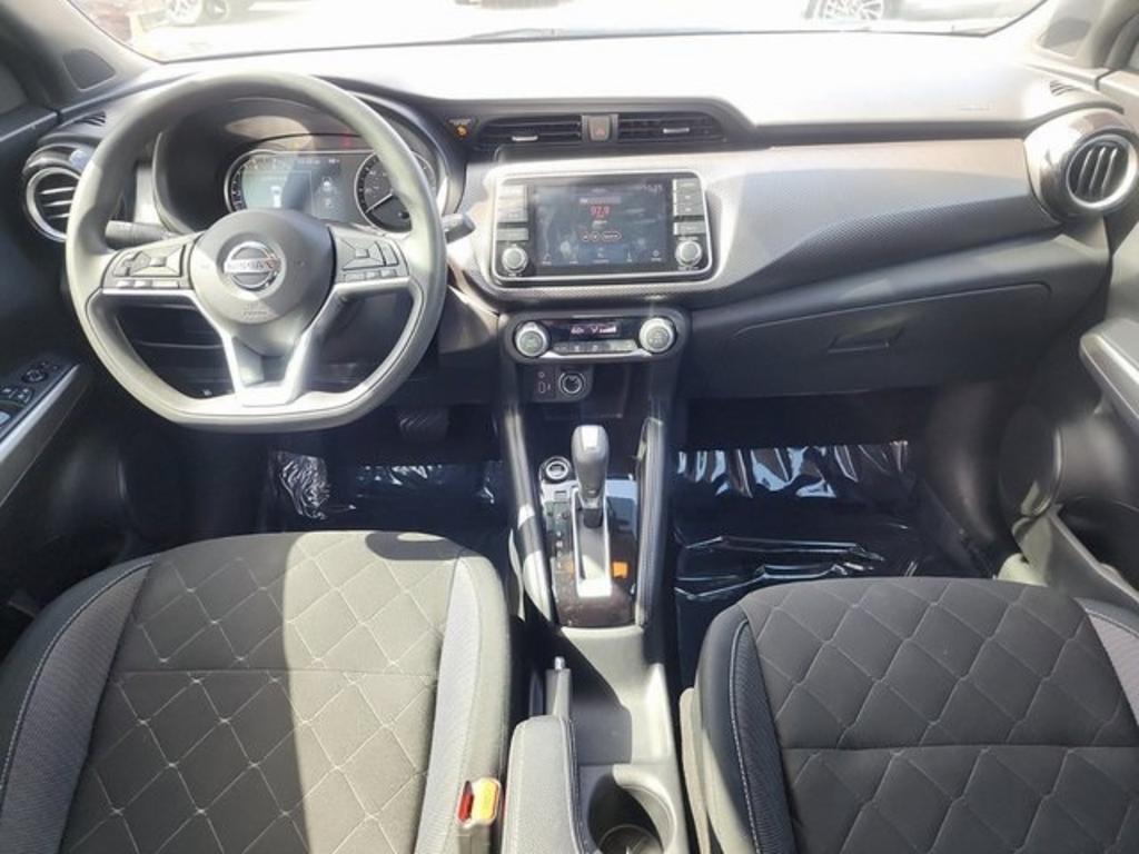 2020 Nissan Kicks - $17,000