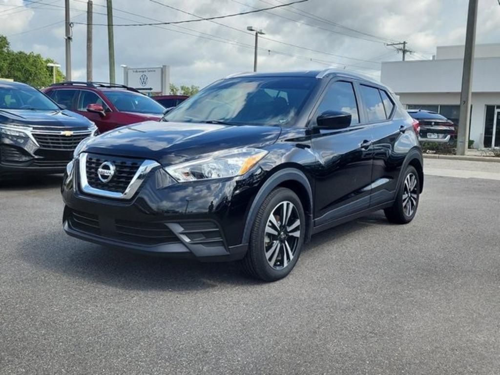 2020 Nissan Kicks - $17,000
