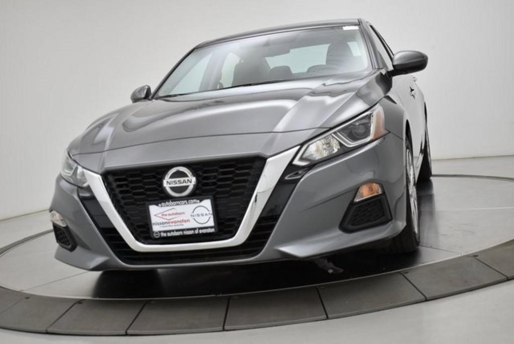 2020 Nissan Altima - $18,500