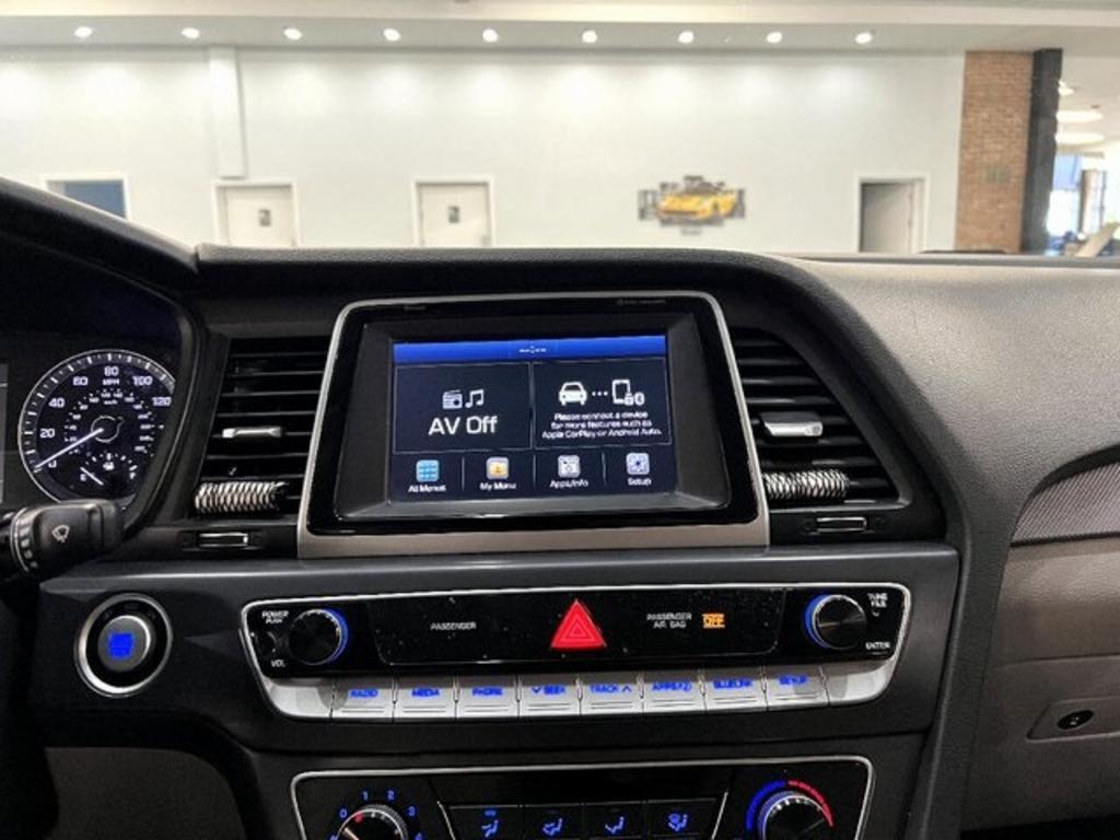 2019 Hyundai Sonata - $17,500