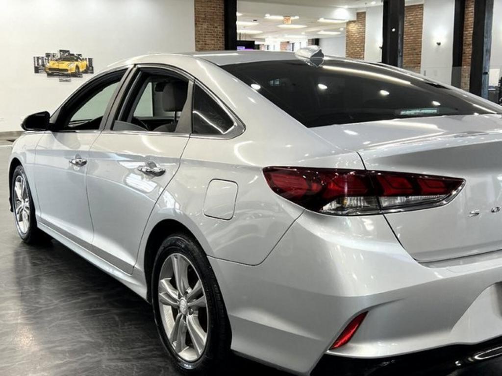 2019 Hyundai Sonata - $17,500