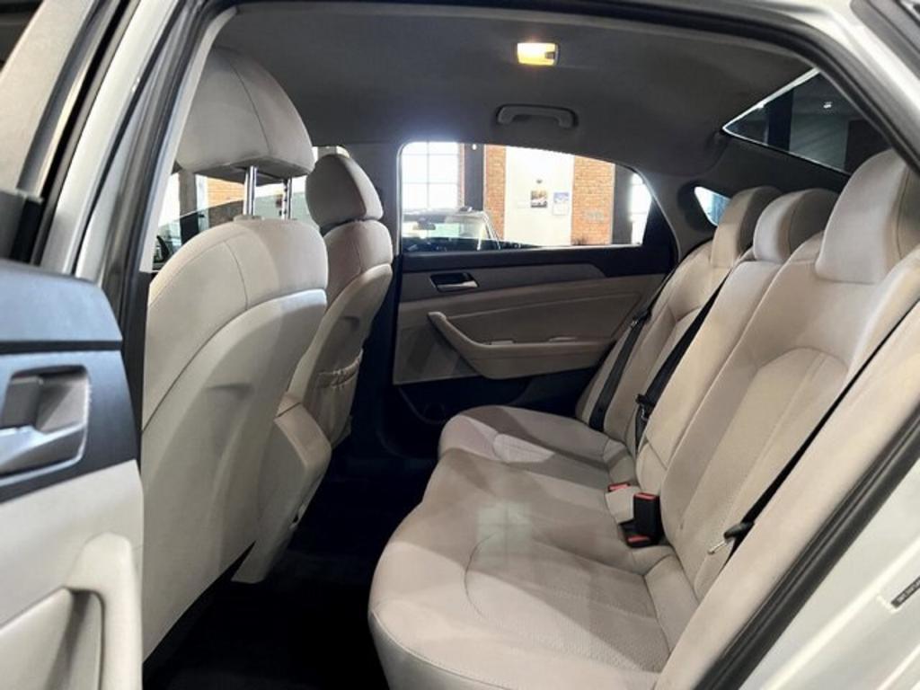 2019 Hyundai Sonata - $17,500