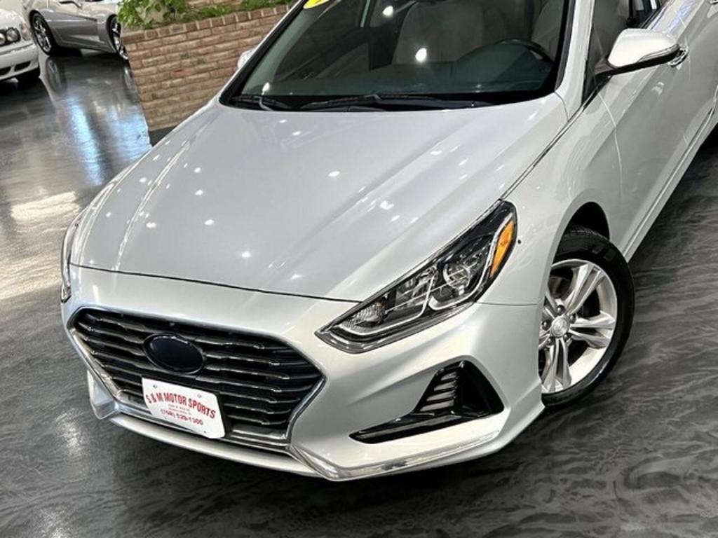 2019 Hyundai Sonata - $17,500