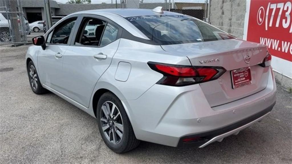2022 Nissan Versa - $19,000