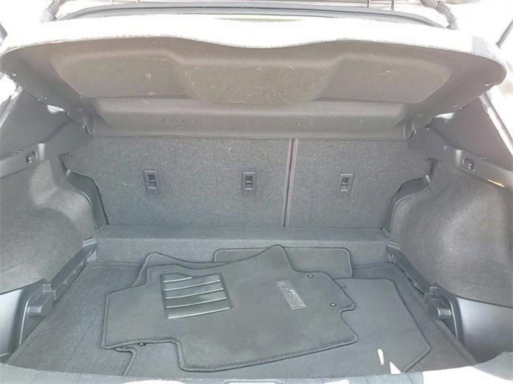 2020 Nissan Rogue - $20,000