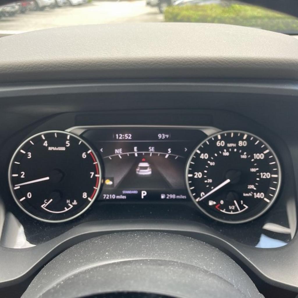 2023 Nissan Rogue - $32,000