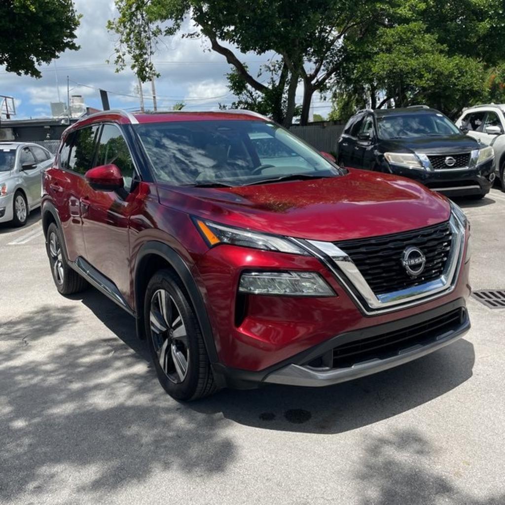 2023 Nissan Rogue - $32,000