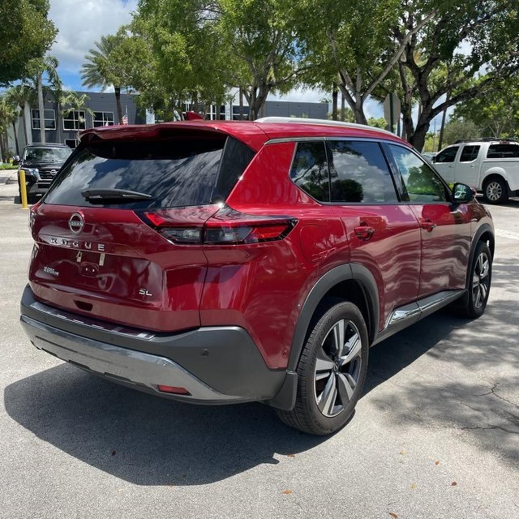 2023 Nissan Rogue - $32,000