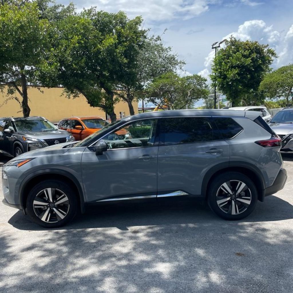 2023 Nissan Rogue - $32,000