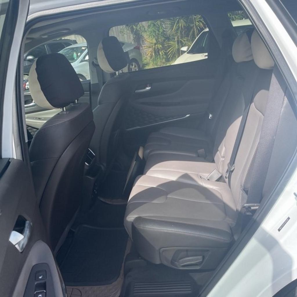 2020 Hyundai Santa Fe - $28,000