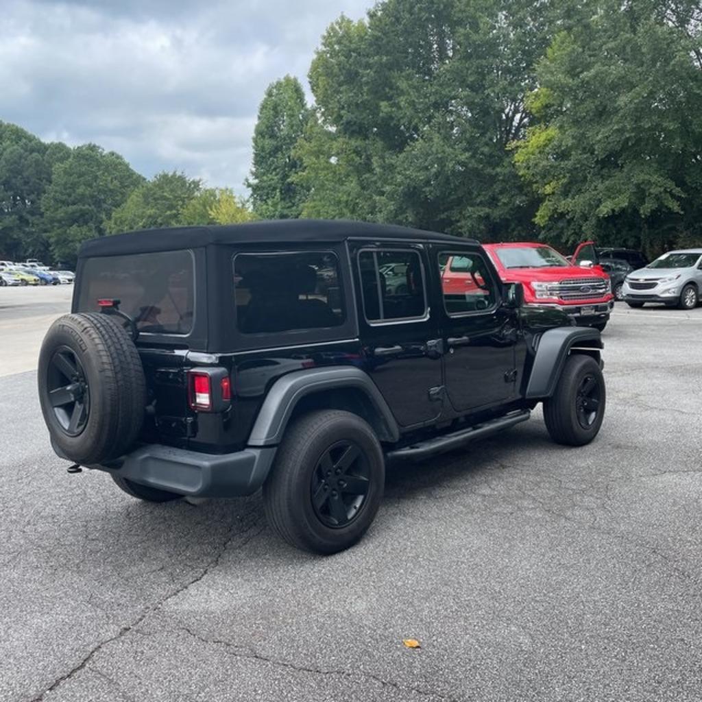 2020 Jeep Wrangler - $35,000