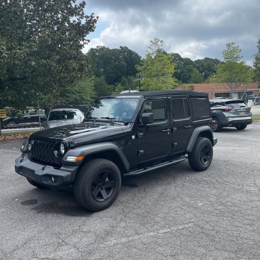 2020 Jeep Wrangler - $35,000
