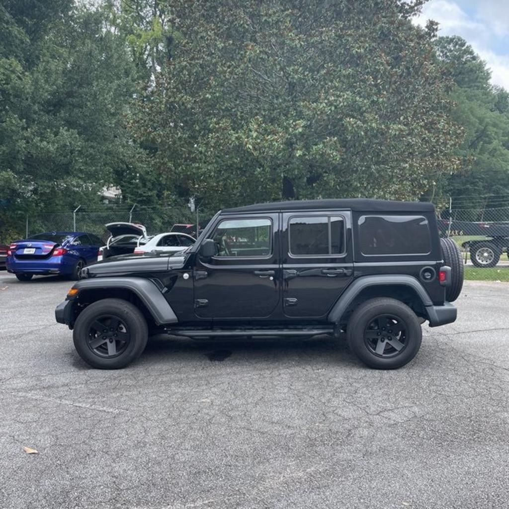 2020 Jeep Wrangler - $35,000
