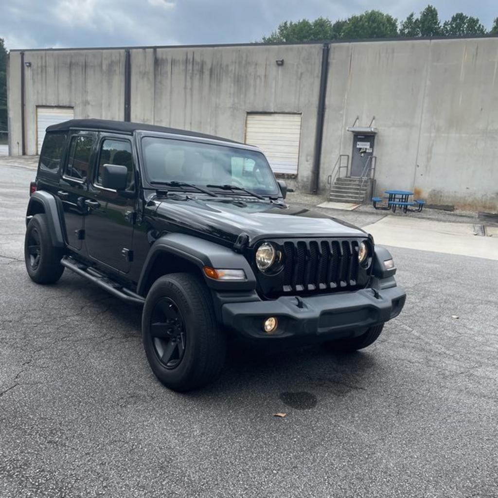 2020 Jeep Wrangler - $35,000