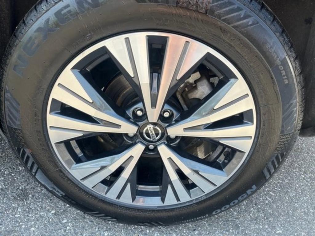 2021 Nissan Rogue - $24,000
