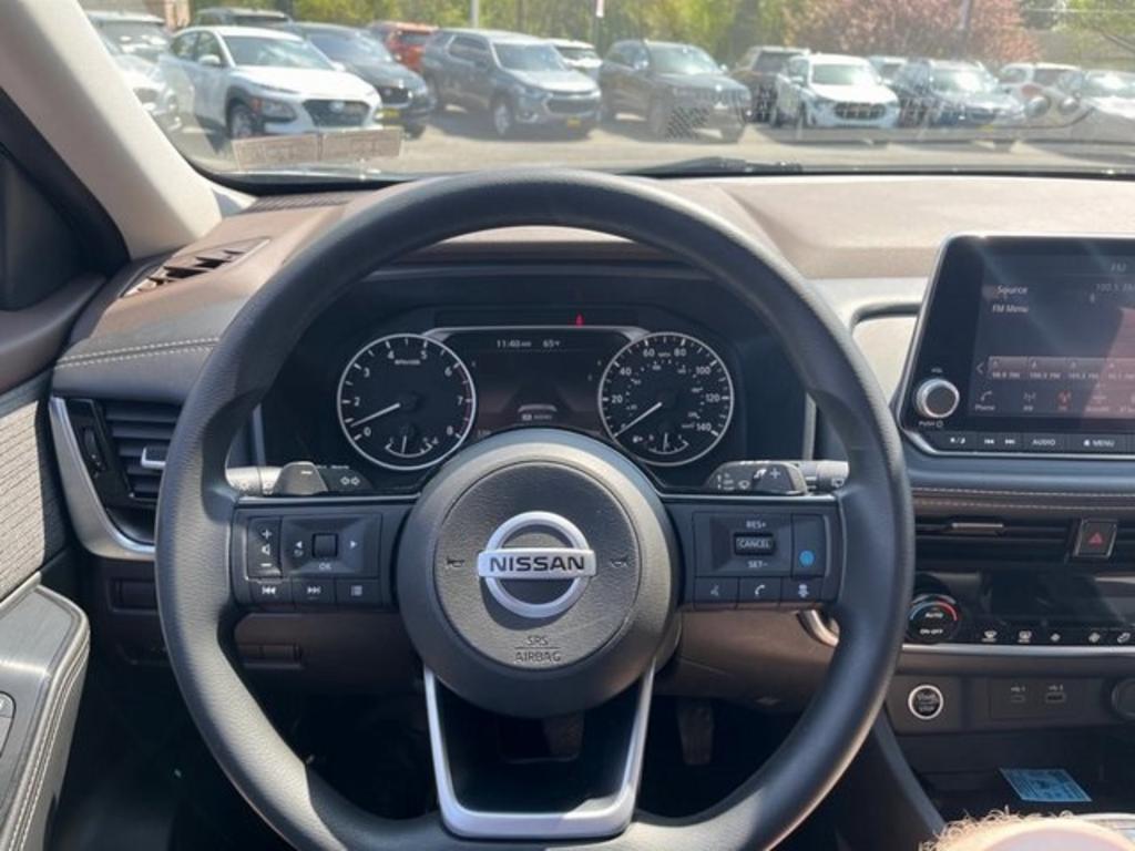 2021 Nissan Rogue - $24,000