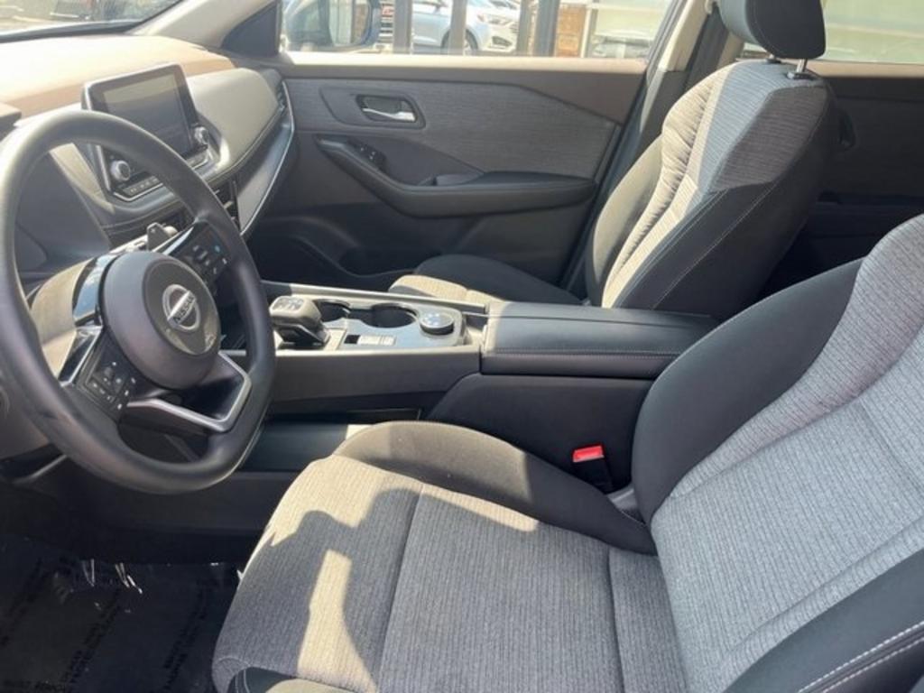 2021 Nissan Rogue - $24,000