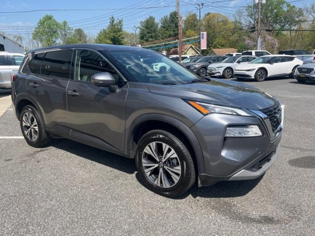 2021 Nissan Rogue - $24,000