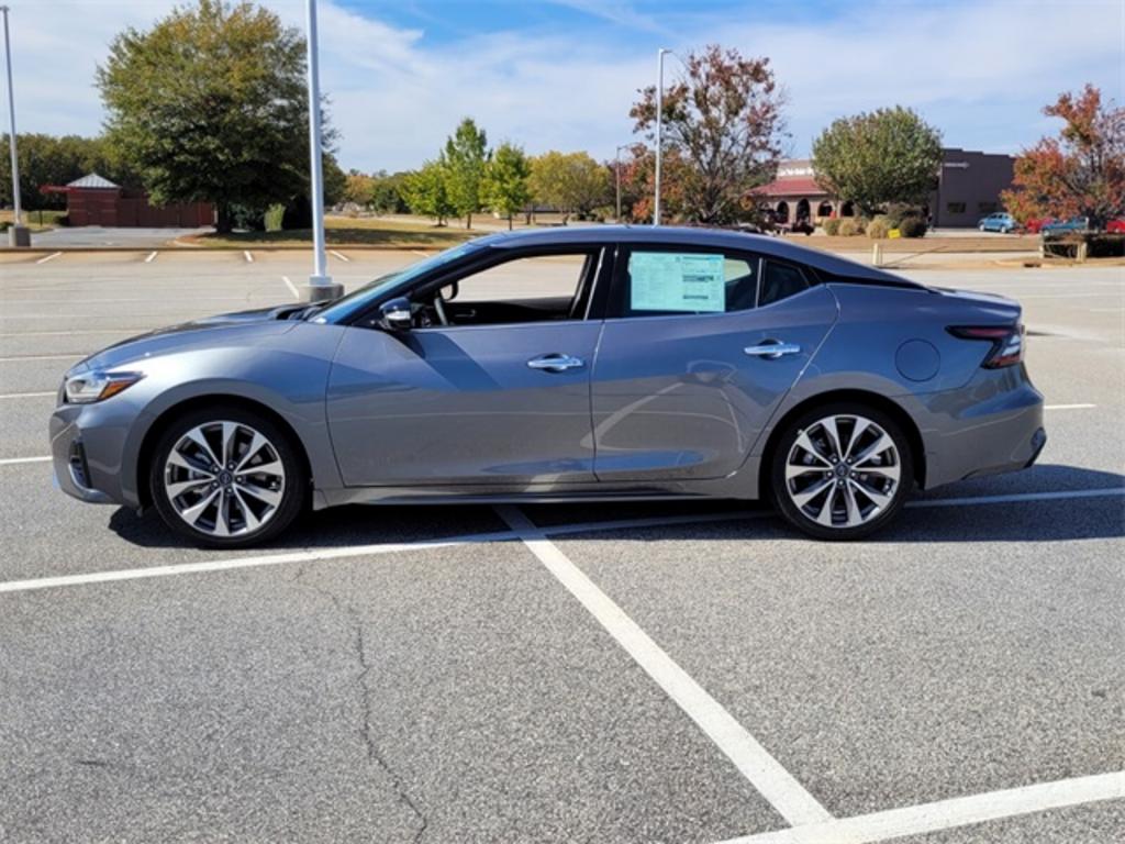 2023 Nissan Maxima - $40,500