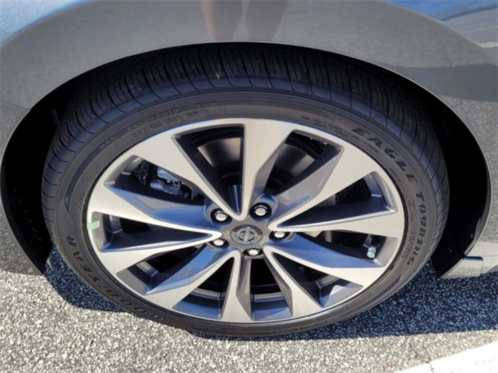 2023 Nissan Maxima - $40,500