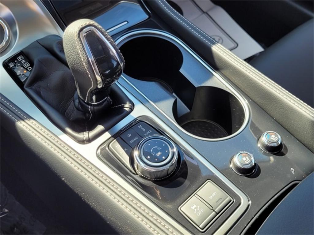 2023 Nissan Maxima - $40,500