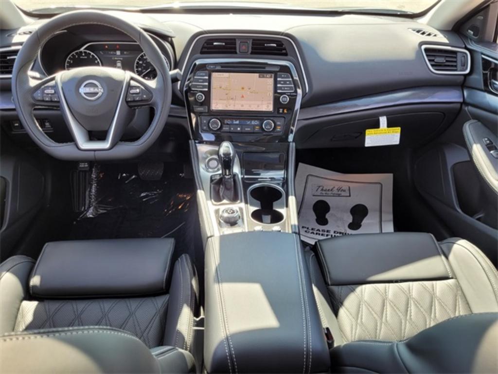 2023 Nissan Maxima - $40,500