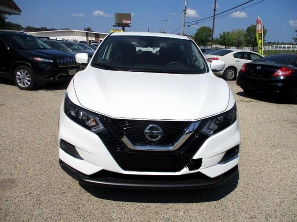 2021 Nissan Rogue - $19,000