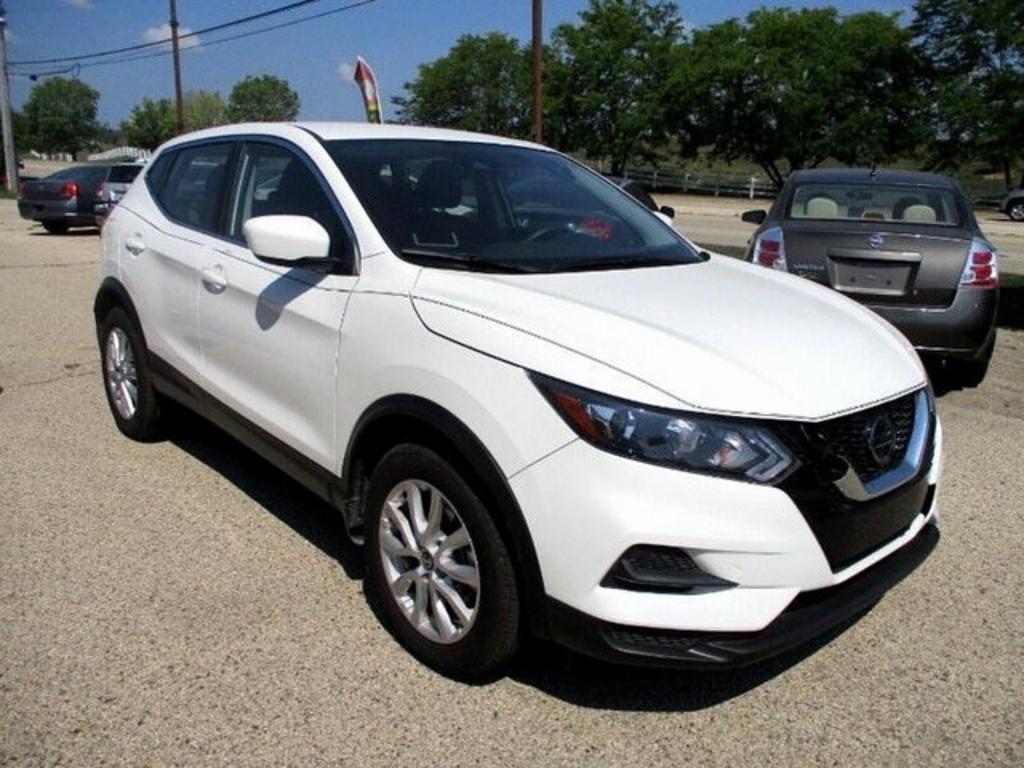 2021 Nissan Rogue - $19,000