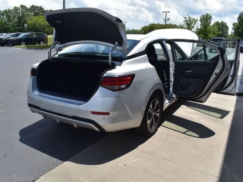 2022 Nissan Sentra - $22,000