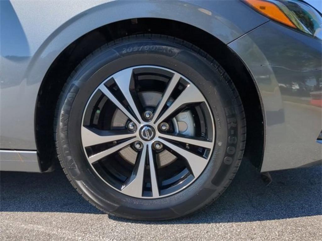 2022 Nissan Sentra - $21,500