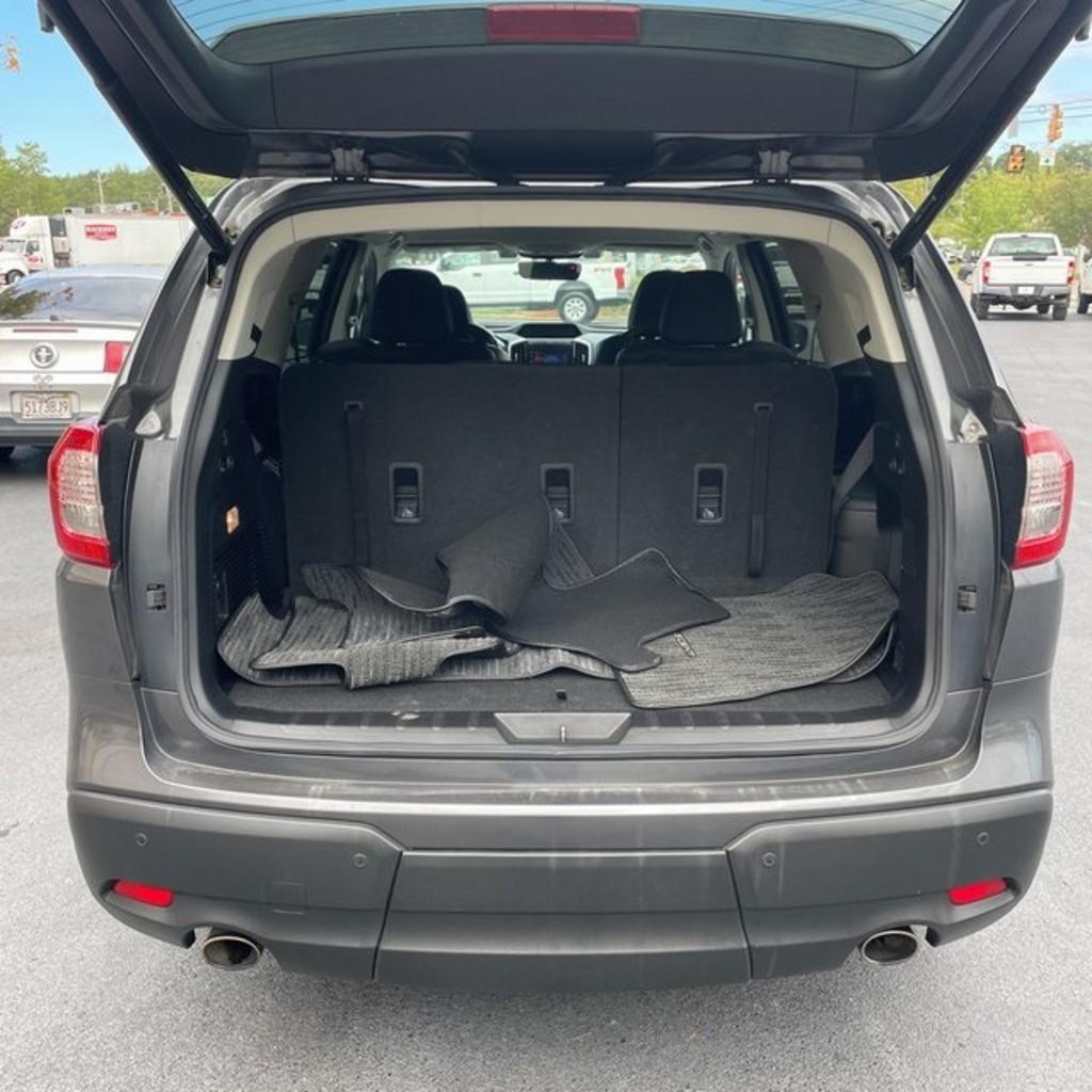 2020 Subaru Ascent - $30,000