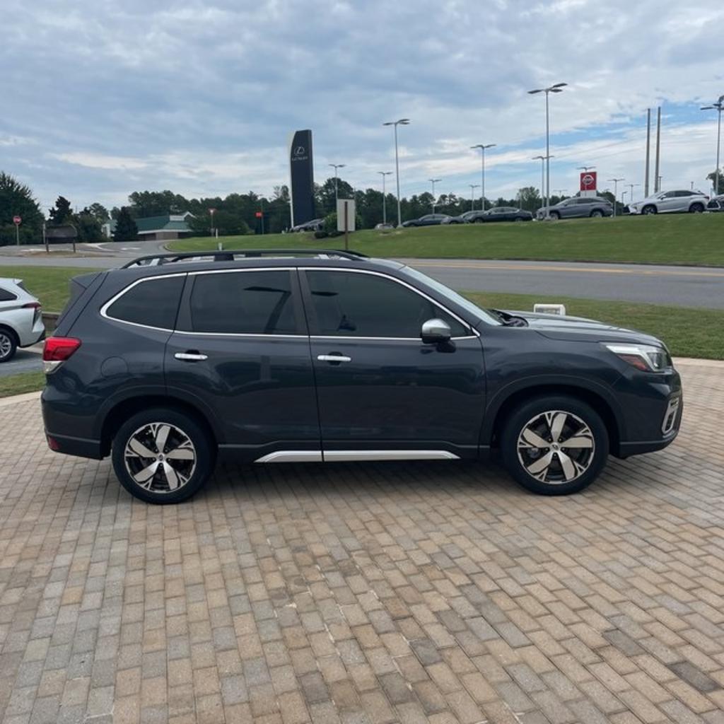 2019 Subaru Forester - $28,500