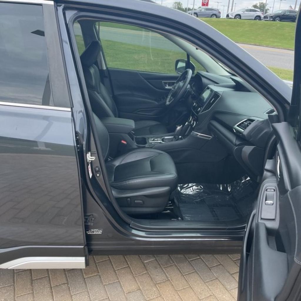 2019 Subaru Forester - $28,500