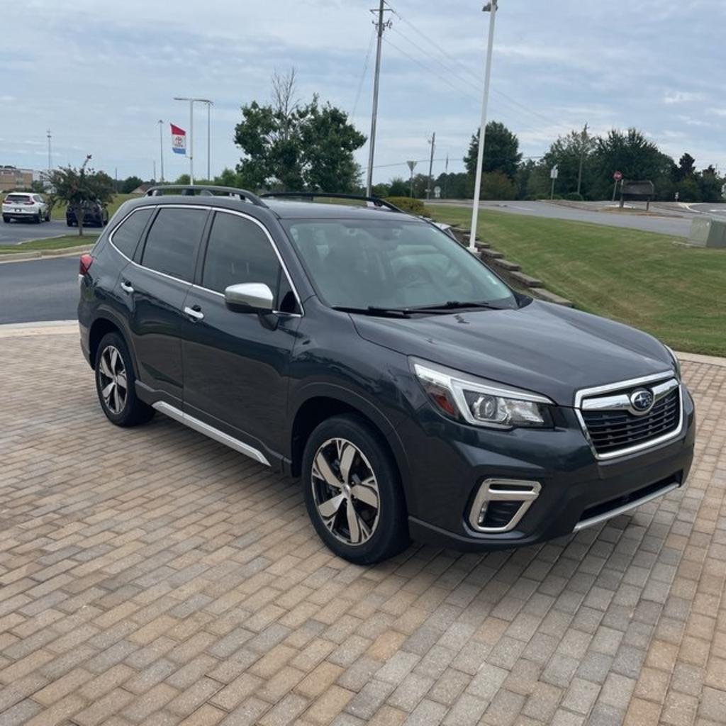 2019 Subaru Forester - $28,500