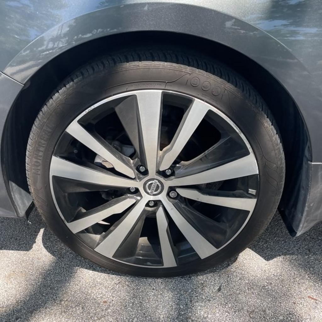 2020 Nissan Altima - $26,500