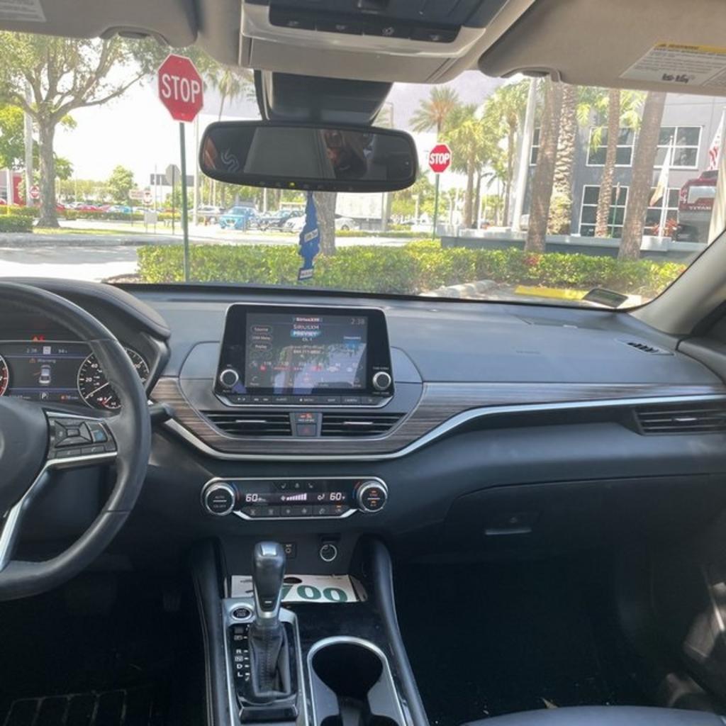 2020 Nissan Altima - $26,500
