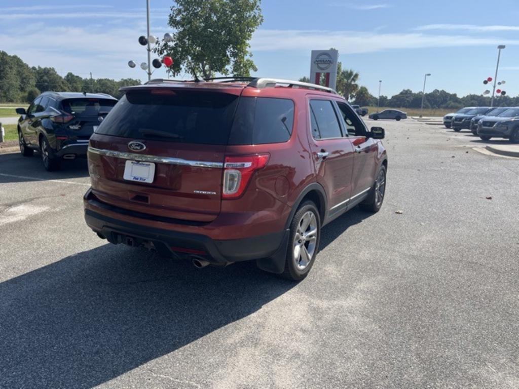 2014 Ford Explorer - $9,000
