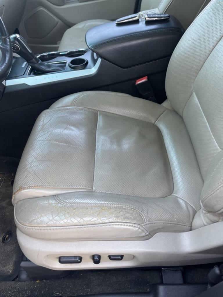 2014 Ford Explorer - $9,000