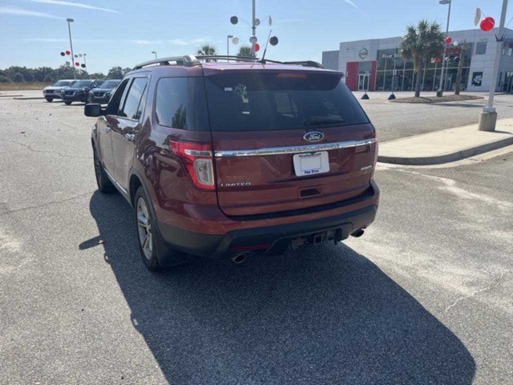 2014 Ford Explorer - $9,000