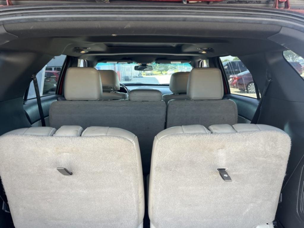 2014 Ford Explorer - $9,000