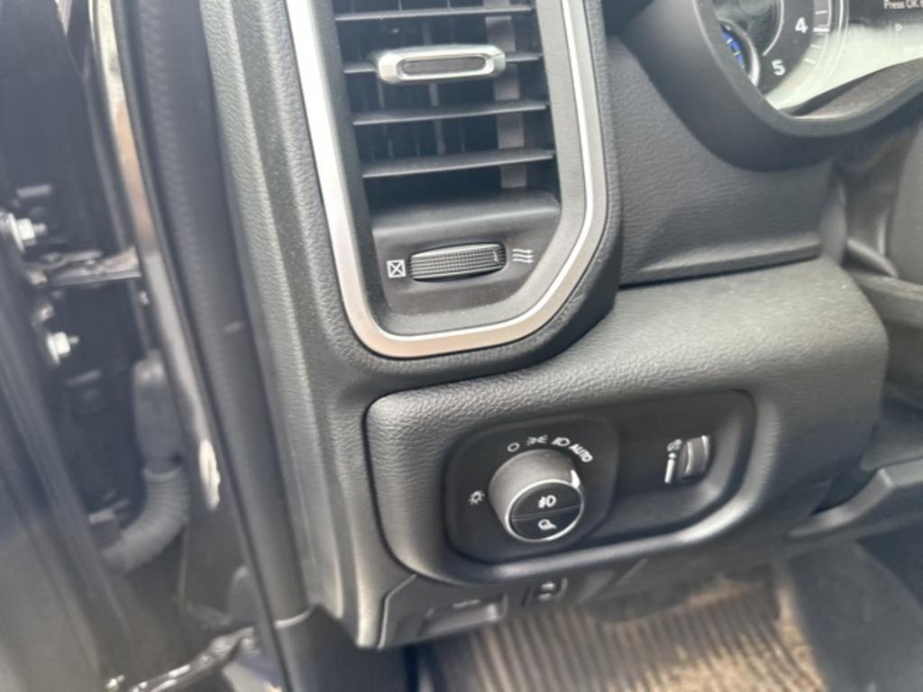 2022 Ram 1500 - $43,000