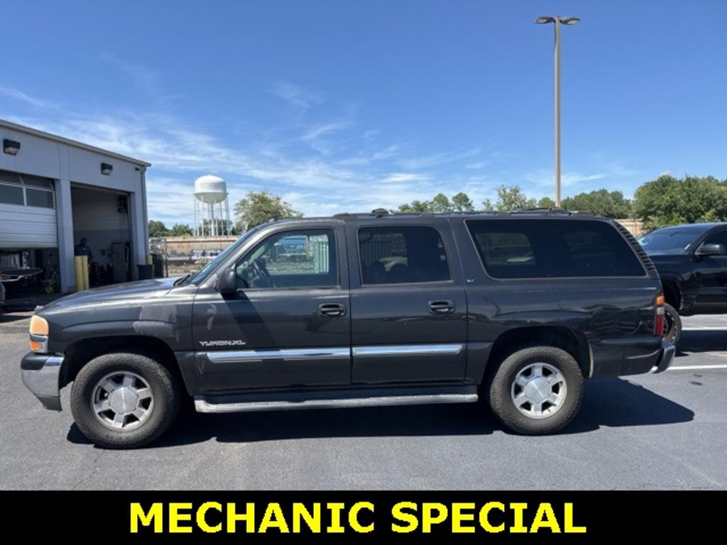 2005 GMC Yukon - $4,000