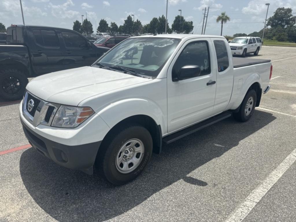 2016 Nissan Frontier S photo