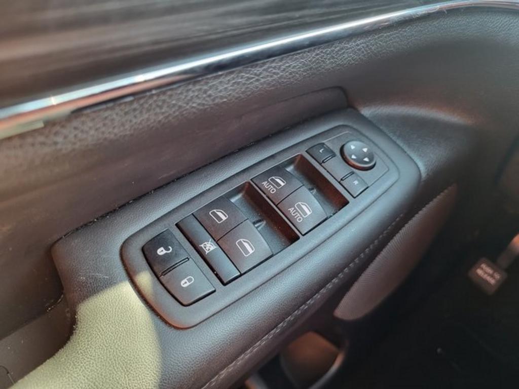 2022 Jeep Cherokee - $35,500