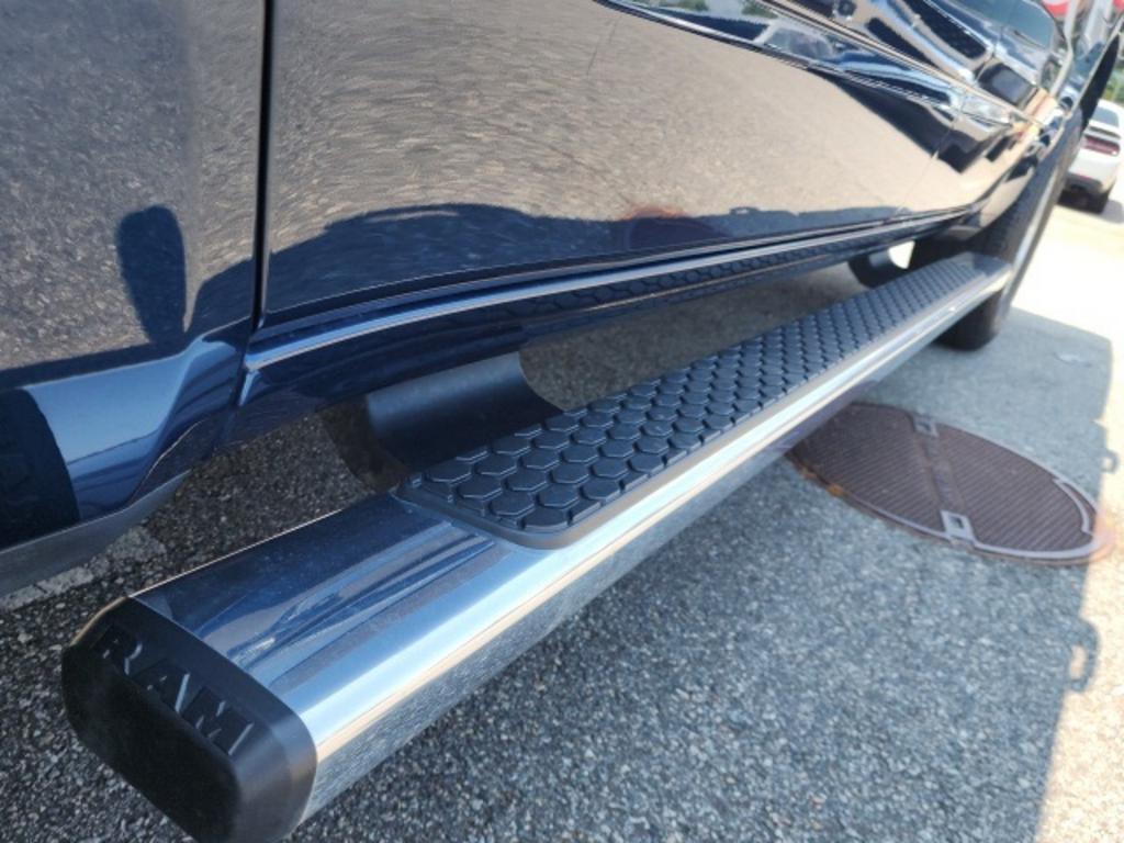 2022 Ram 1500 - $43,000