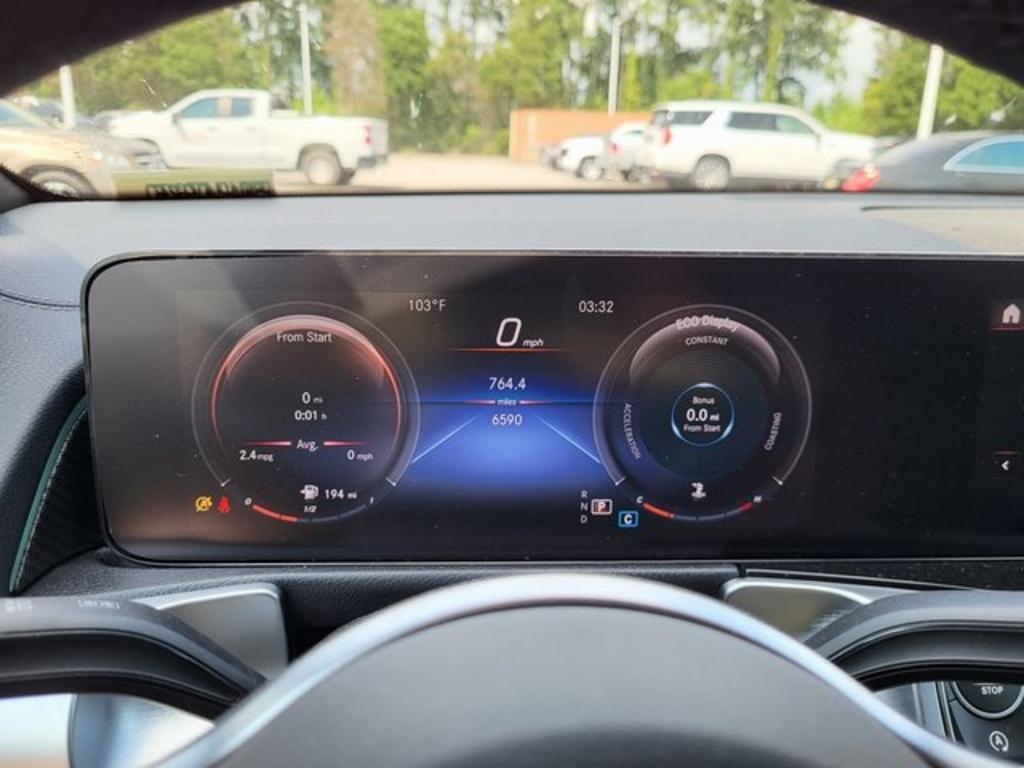 2022 Mercedes-Benz GLB - $40,500