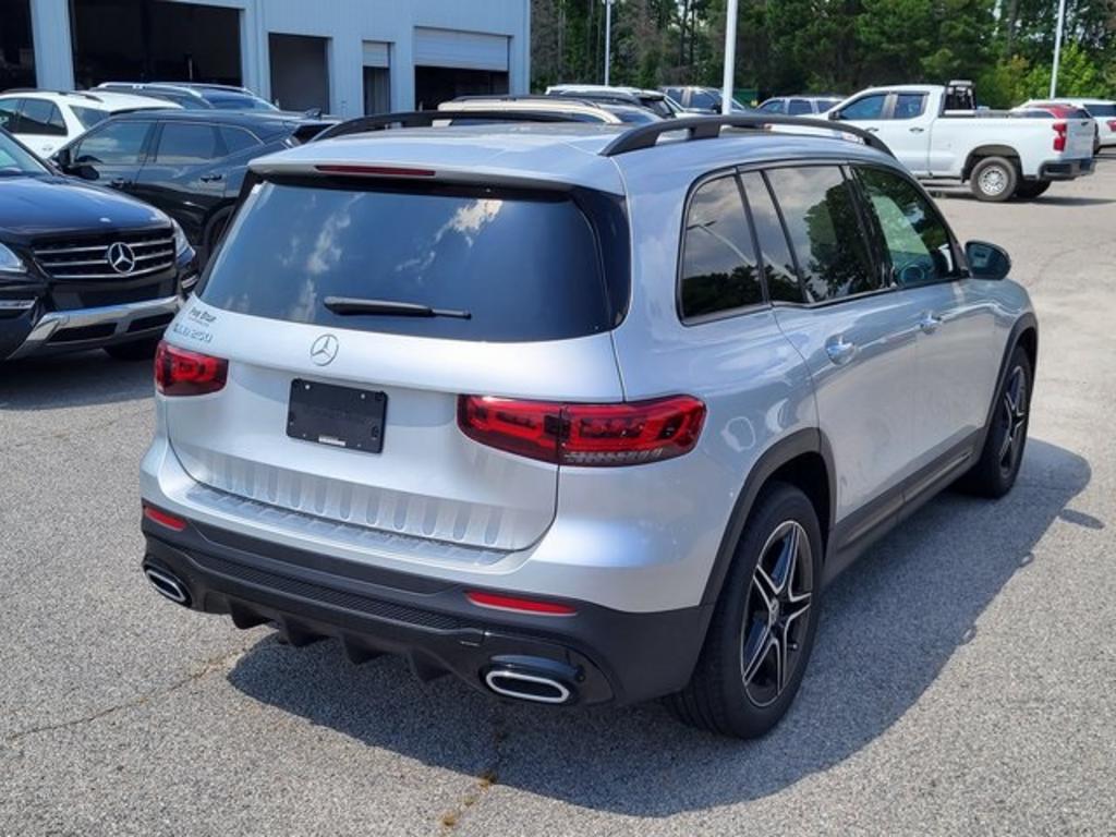 2022 Mercedes-Benz GLB - $40,500