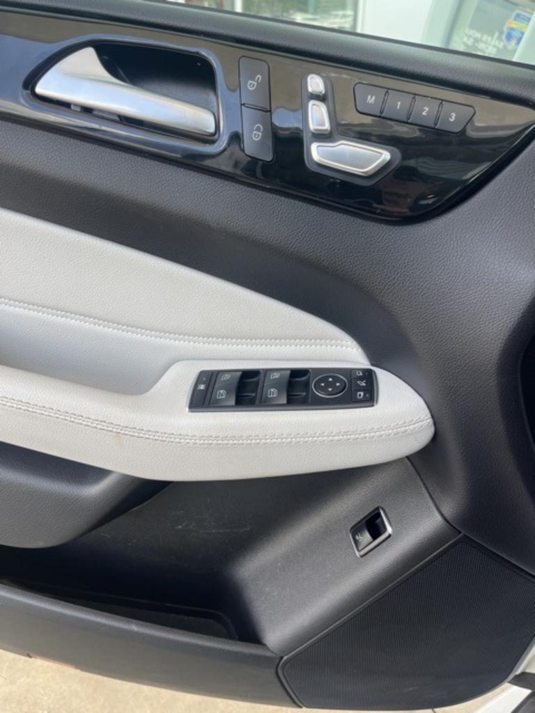 2017 Mercedes-Benz E-Class - $26,000