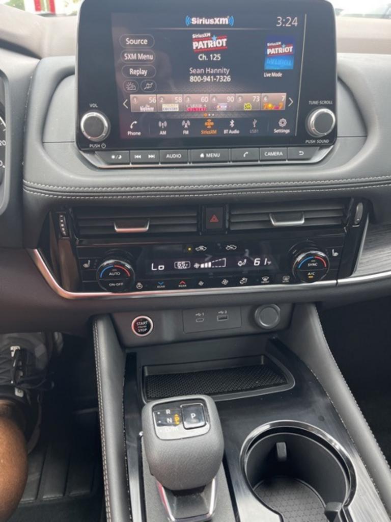 2021 Nissan Rogue - $28,000